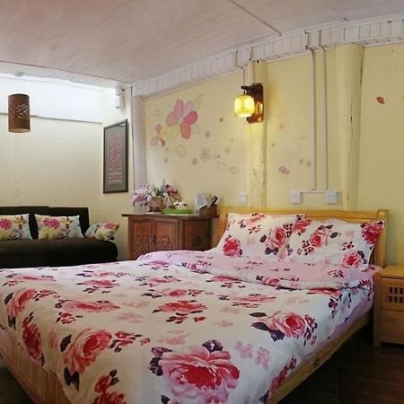 Tree'S Tale Hotel - Lijiang Lijiang (Yunnan) Bagian luar foto