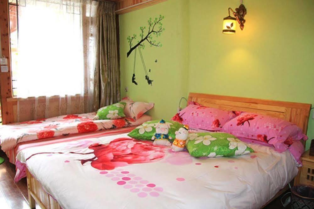 Tree'S Tale Hotel - Lijiang Lijiang (Yunnan) Bagian luar foto