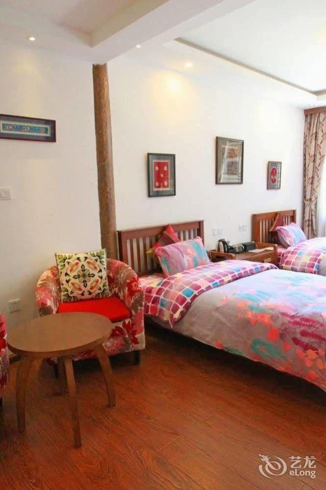 Tree'S Tale Hotel - Lijiang Lijiang (Yunnan) Bagian luar foto